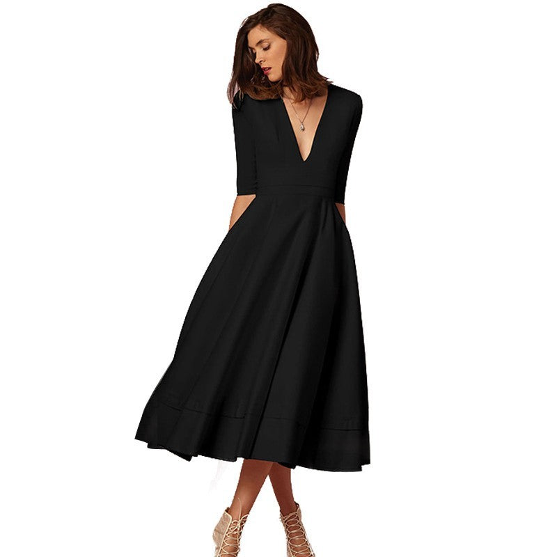 Elegant Women's Midi Dress β A-Line, V-Neckline, Half-Length Sleeves