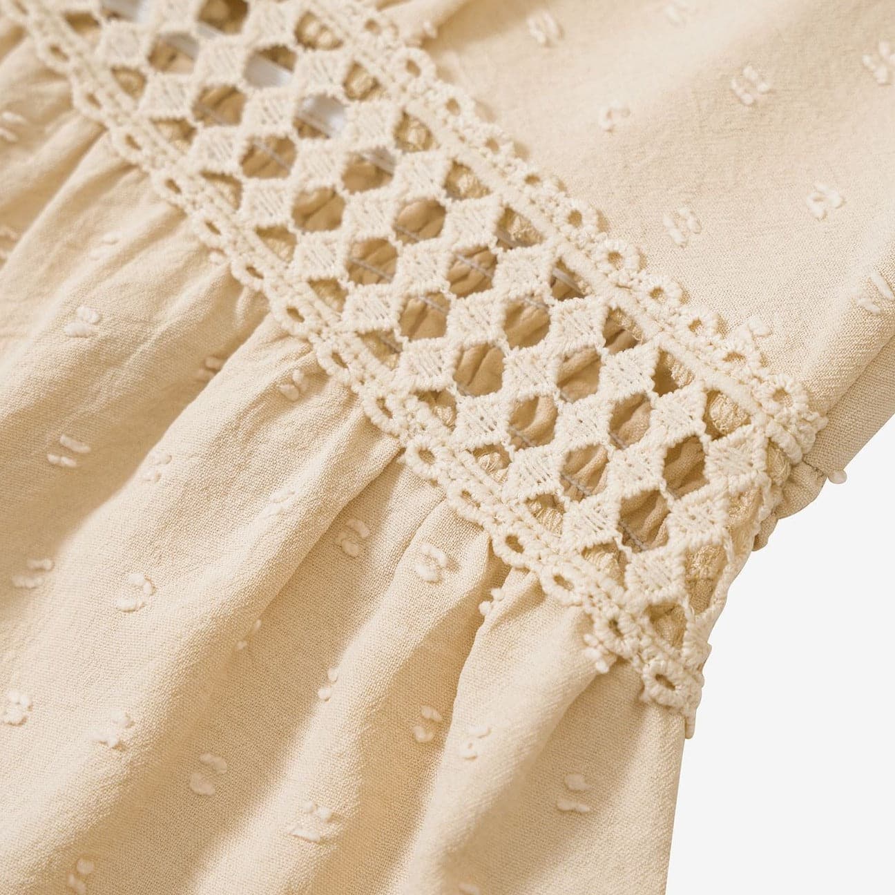 Beverly | Elegant V-Neck Dress with Ruffle Hem